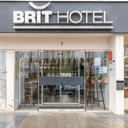 Brit Hotel Le Parc Vichy ベルリーヴ・シュル・アリエ エクステリア 写真