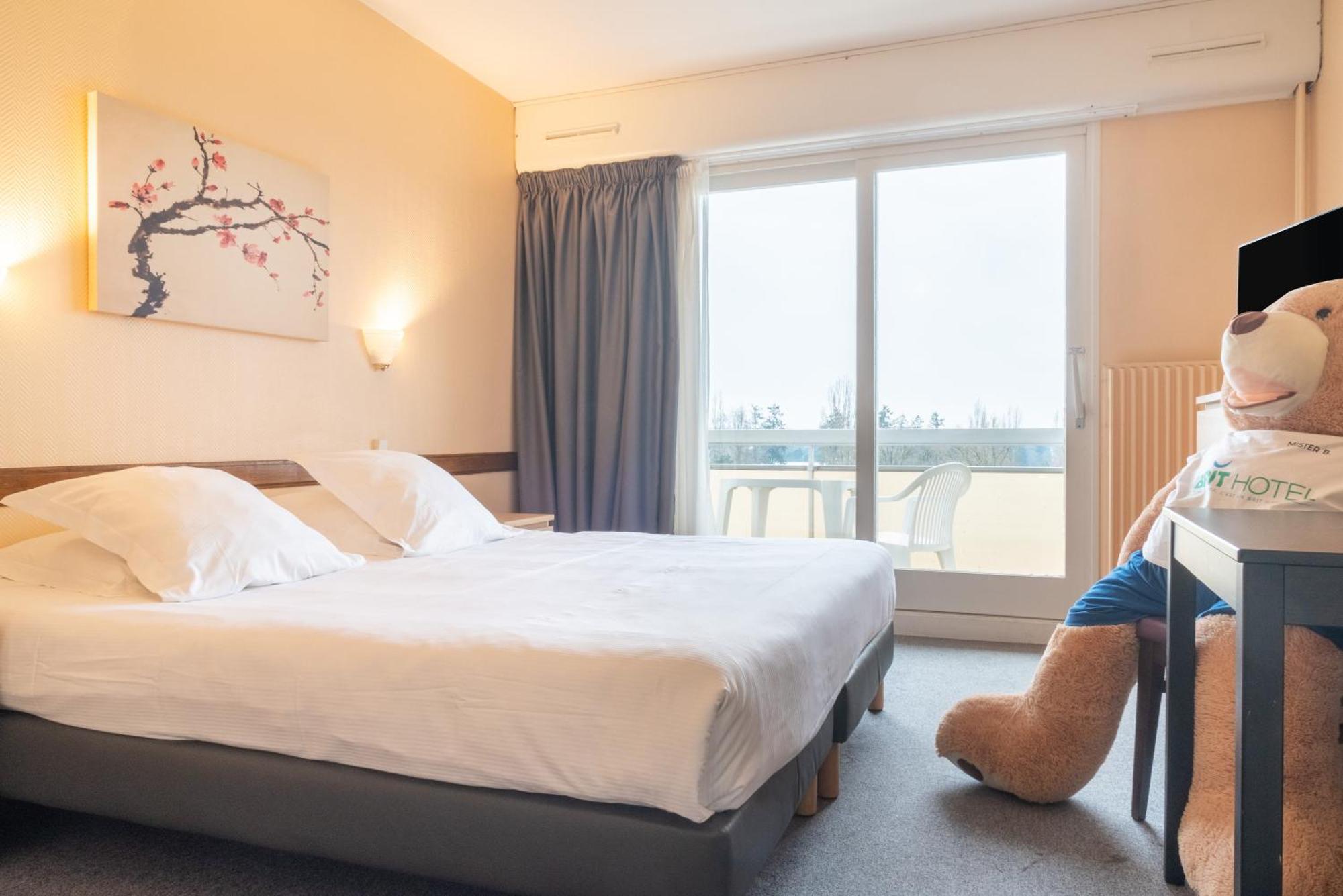 Brit Hotel Le Parc Vichy ベルリーヴ・シュル・アリエ エクステリア 写真